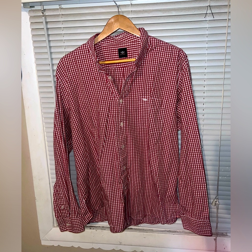 Dockers button down dress shirt. In good condition